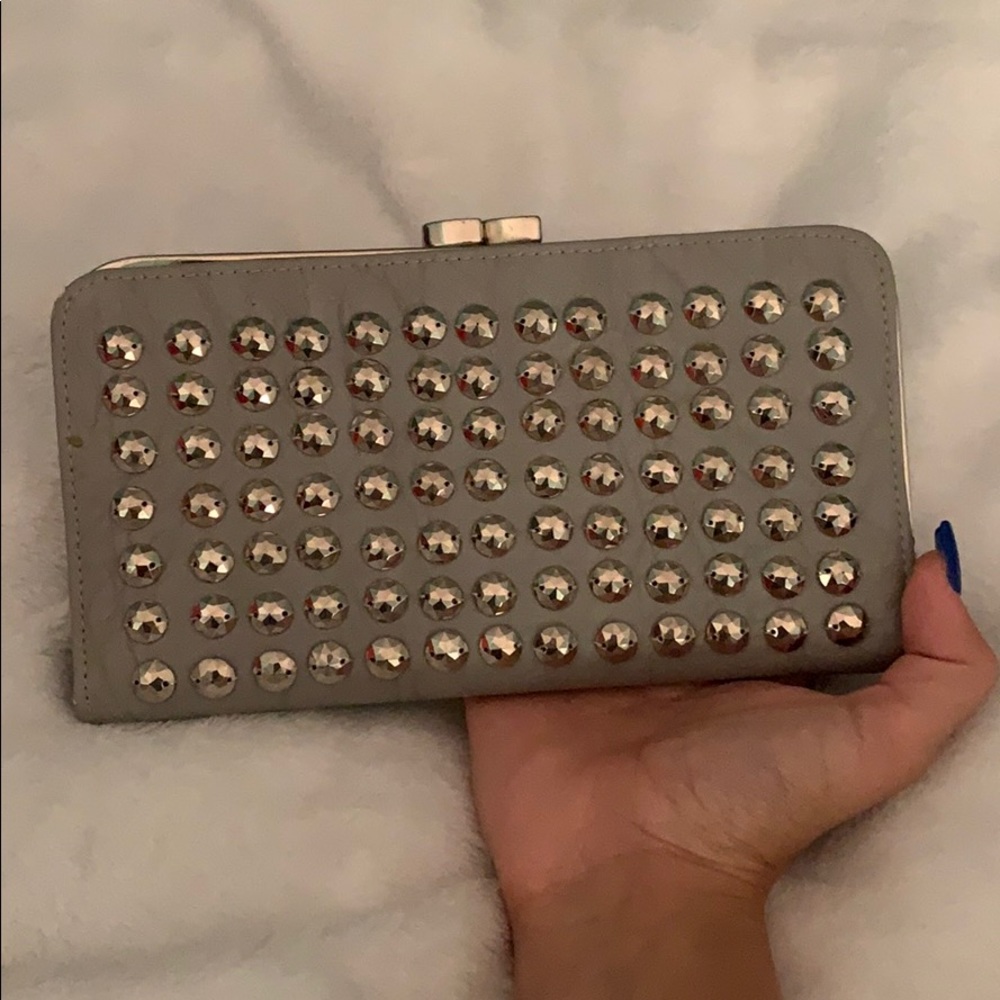 Nicole Lee wallet
